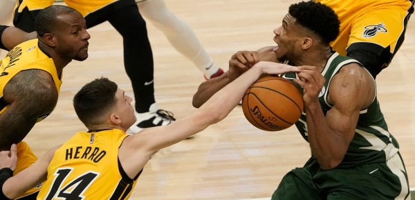 prognostika-stoiximatos-bucks